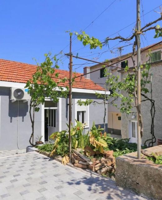 Casa Lorela Sali