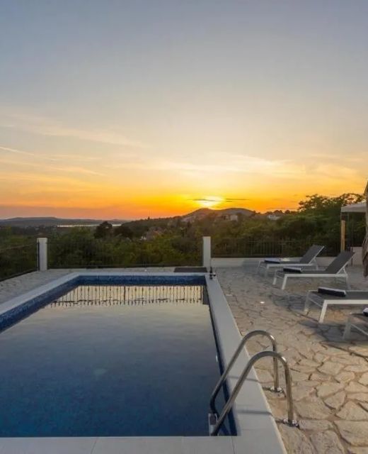 Family Friendly House With A Swimming Pool Vrpolje, Šibenik - 25004 Vrpolje