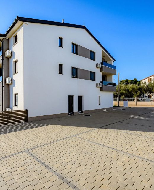 Apartman Karla Zambratija