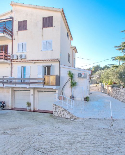 Apartment Orange tree Seget Donji