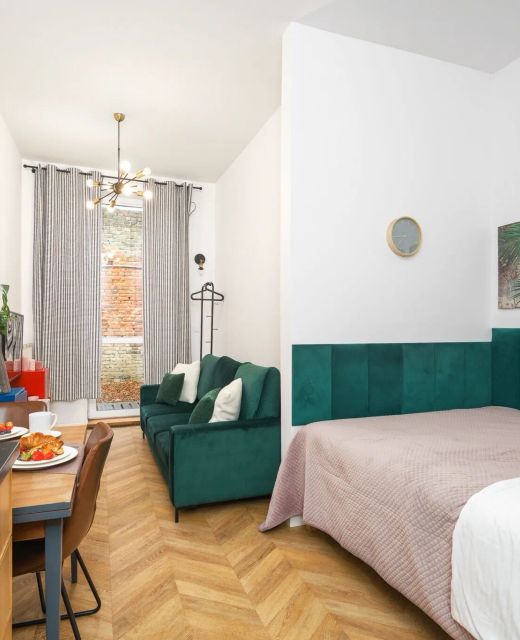 Golden Apartments in Warsaw - Cozy and Stylish Studio - Ząbkowska B