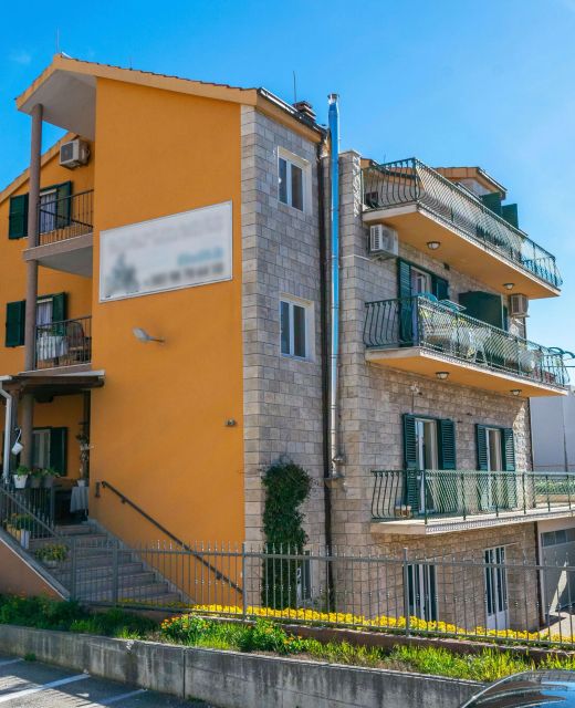 Apartments Sunset Near Beach Podstrana