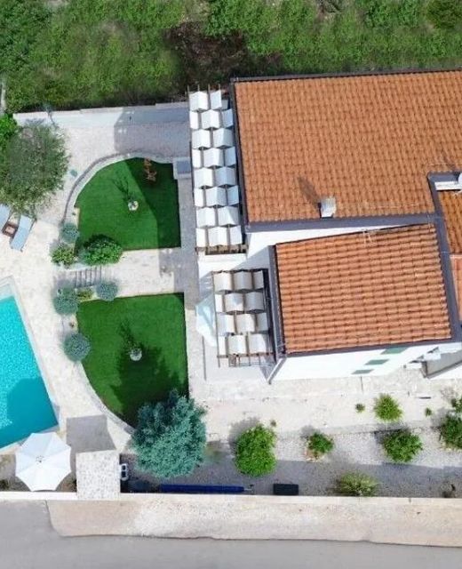 Apartments With Swimming Pool Brodarica, Šibenik - 25027 Brodarica