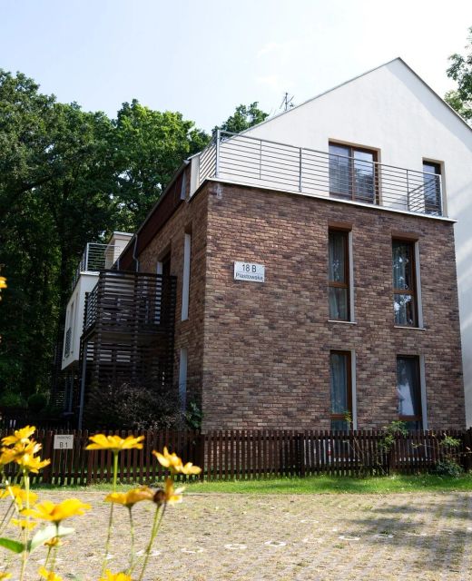 Apartament IKAR z własnym ogródkiem, blisko plaży Rewal  
