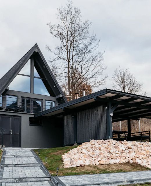 KARL's Cabin by Black & White Panoramic Rimetea