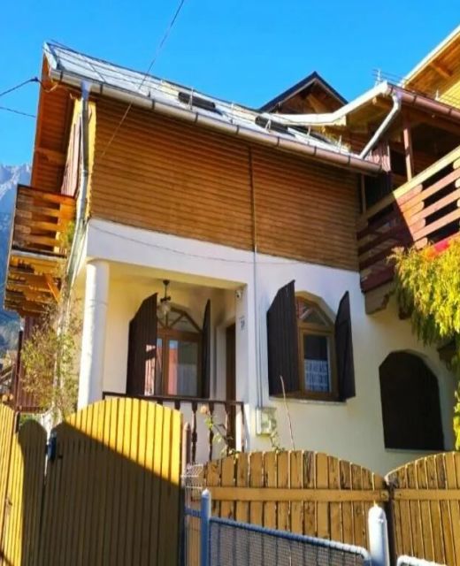 Vila Poiana Verde Bușteni