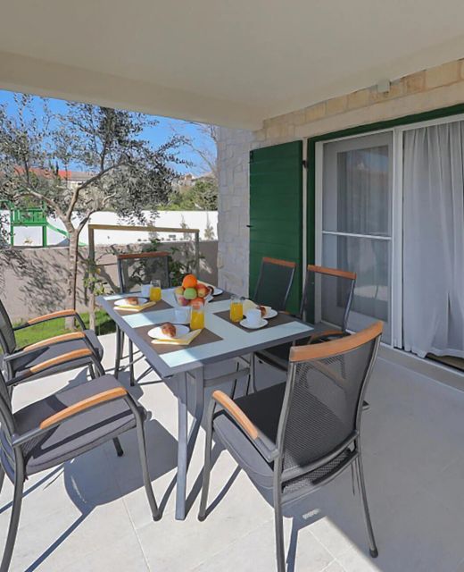 Apartman Privlaka - CDY192
