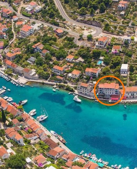 Apartments Seafront Paradise Stomorska