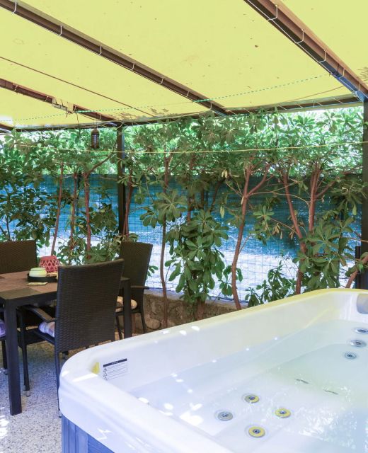 Apartment Center with jacuzzi Split