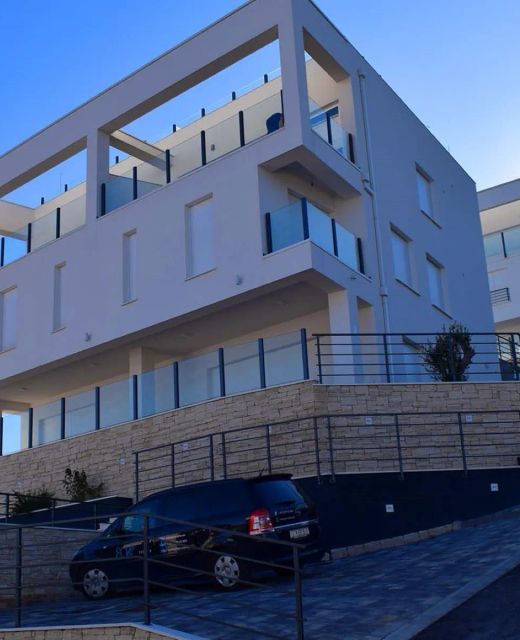 Apartment Solis Okrug Gornji