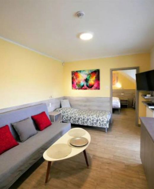 Szafir Apartamenty Apartament dwupokojowy z balkonem nr 5 Sianożęty