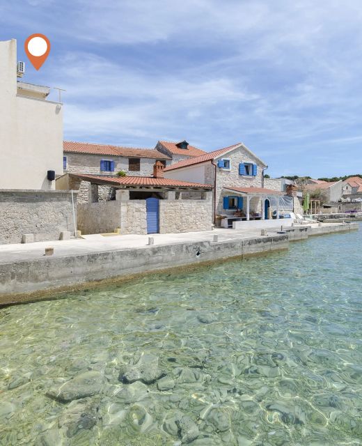 Apartment Mirni by the sea Prvic Luka