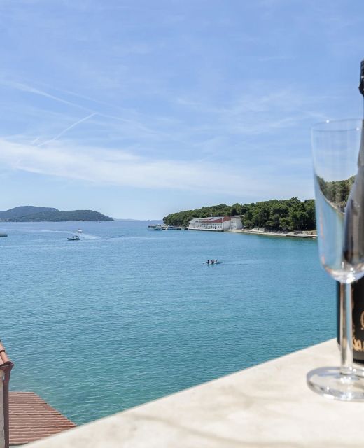 Apartment Mirni by the sea Prvic Luka