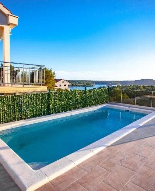 Apartments With Swimming Pool Milna, Brač - 24929 Milna
