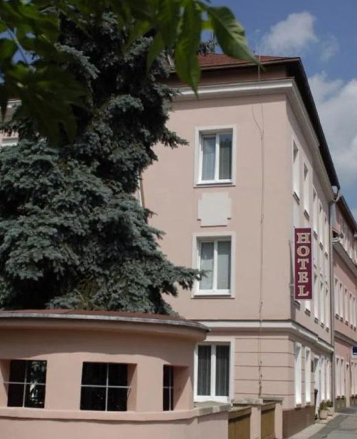 Hotel Almond