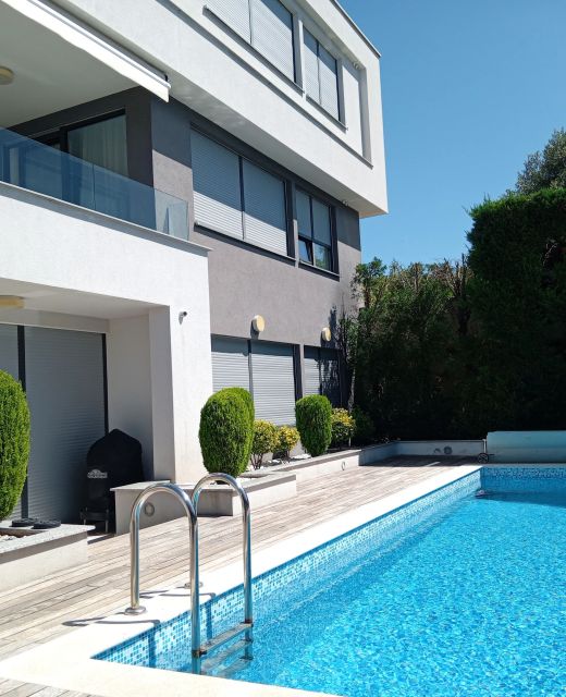 Family-friendly Apartments With Swimming Pool Vantačići, Krk - 25094 Vantačići