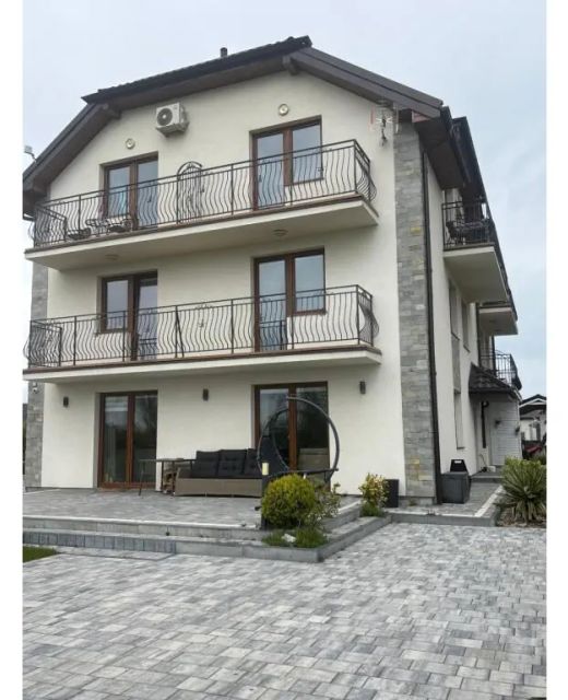 Villa Laguna Rewa 