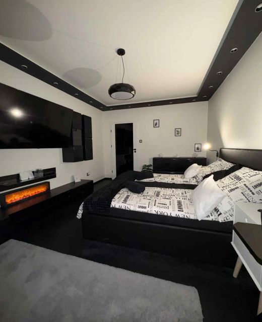 Black&White Deluxe Apartman Miskolc