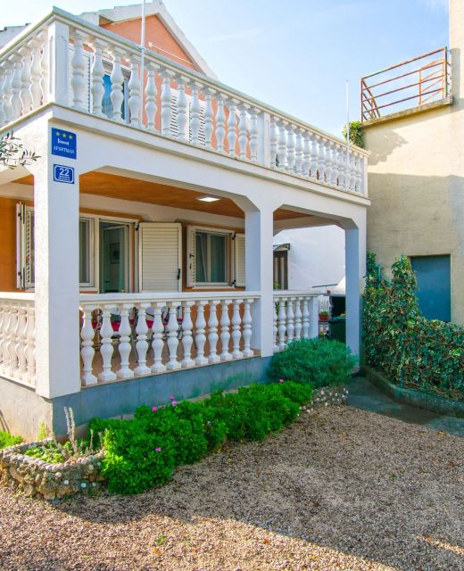 Apartment Veža Zdrelac