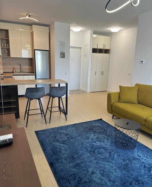 Apartament Biscuit / center Iași