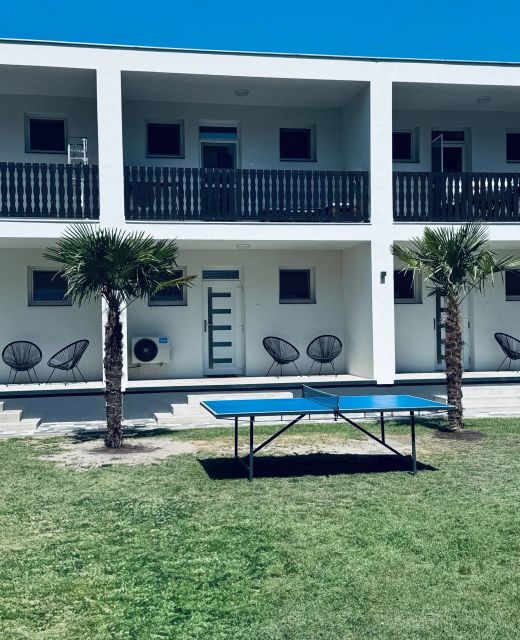 Balaton a kertben, Villa, Balatonfenyves