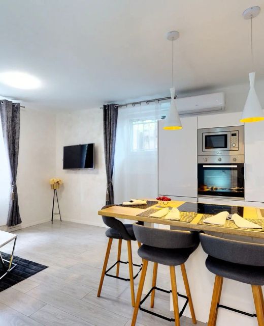 Apartment Nila Split
