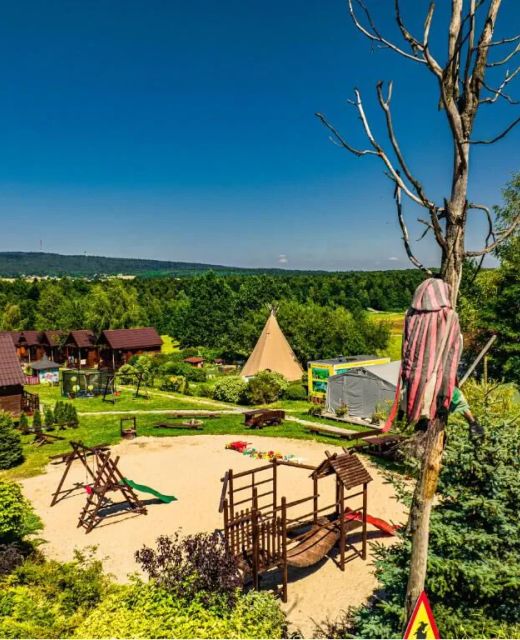  Siedlisko Carownica Family & Wellness Lechów