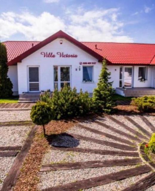 Villa Victoria Rowy