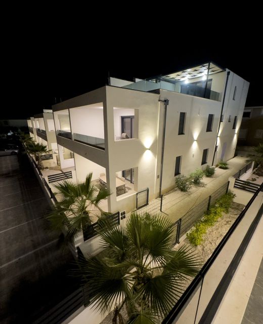 Apartments A Palm Tree Vir