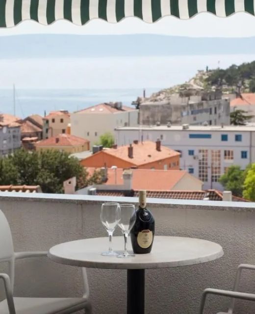 Apartment Town and Beach Makarska