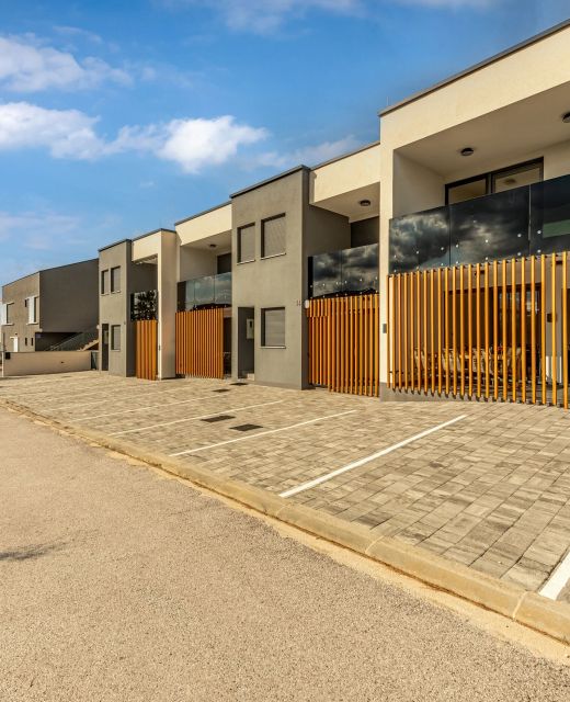 House Byrfin residence Vir