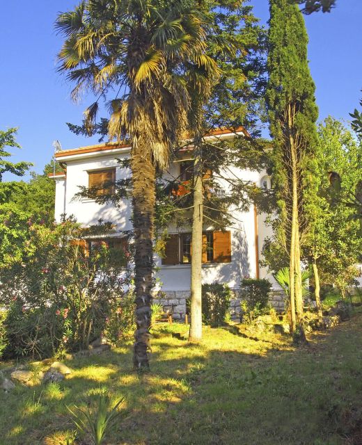 Apartment Azzurra Njivice