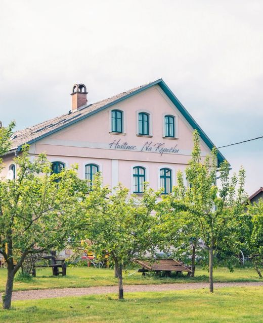 Na kopečku AD 1795 penzion s restaurací a wellness