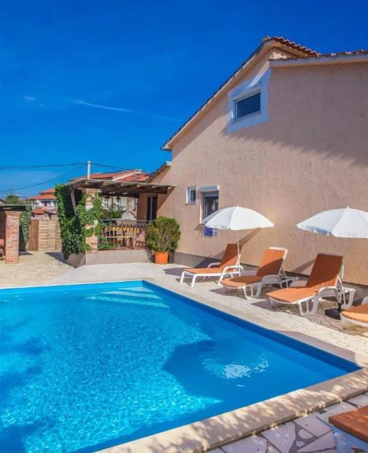 Apartments Eny Porec
