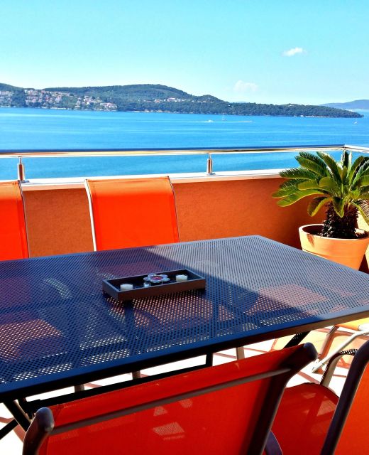 Apartments With Parking Space Seget Donji, Trogir - 18188 Seget Donji