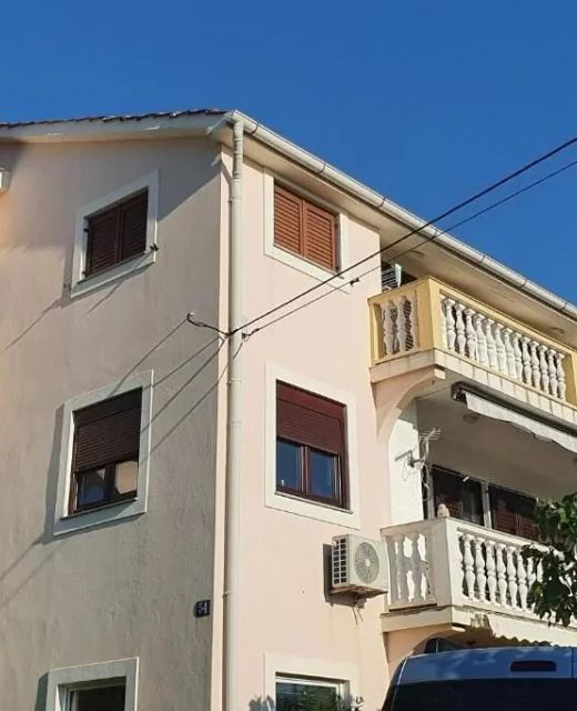 Apartments With Parking Space Punat, Krk - 24947 Punat