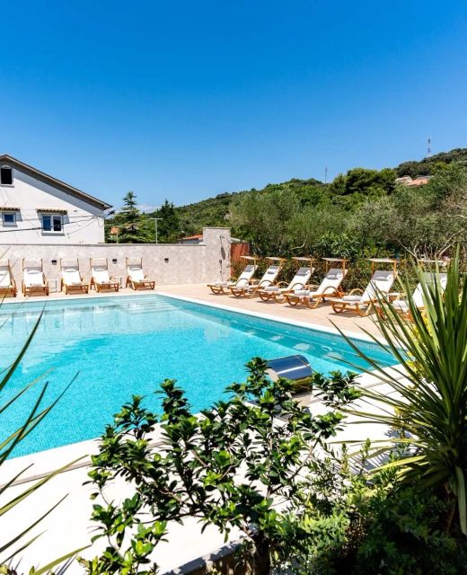 Apartments With Swimming Pool Palit, Rab - 24995 Palit