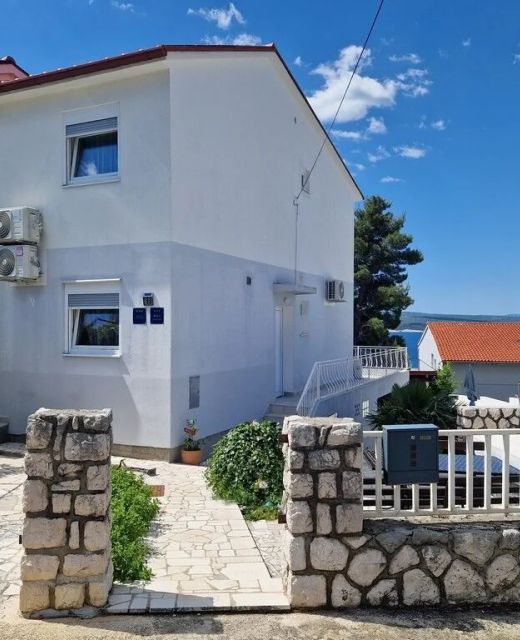 Apartments With Hot Tub Dramalj, Crikvenica - 25226 Dramalj