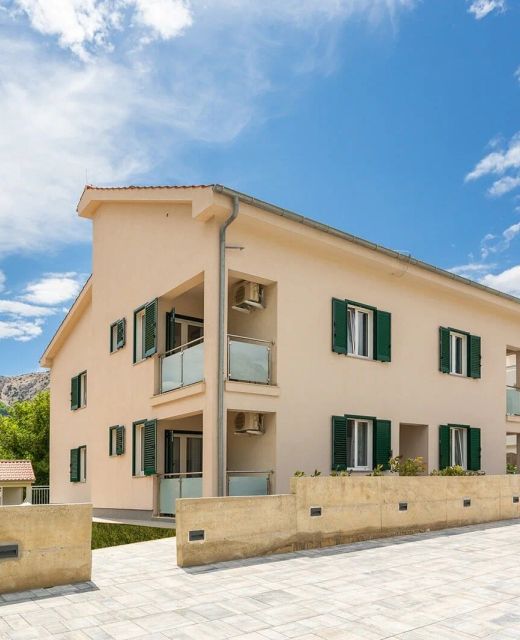 Apartments With Parking Space Baška, Krk - 25249 Baška