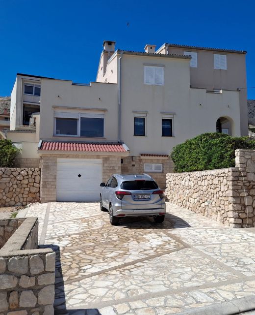 Apartments With Parking Space Pag - 25319