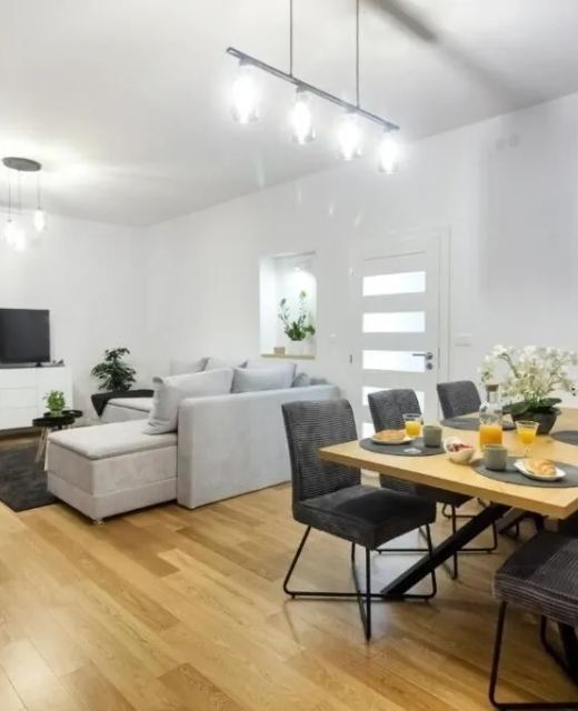 Apartments With Parking Space Trogir - 25365