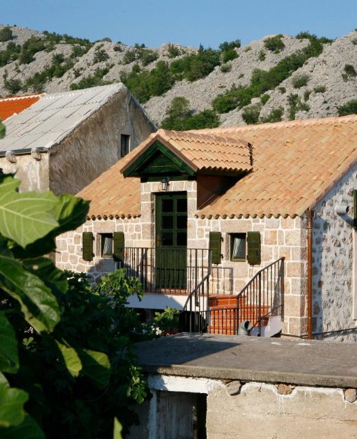 Holiday House With A Parking Space Starigrad, Paklenica - 25410 Starigrad