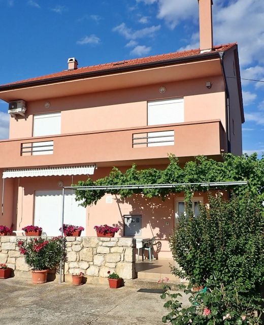 Apartments With Parking Space Posedarje, Novigrad - 25411 Posedarje