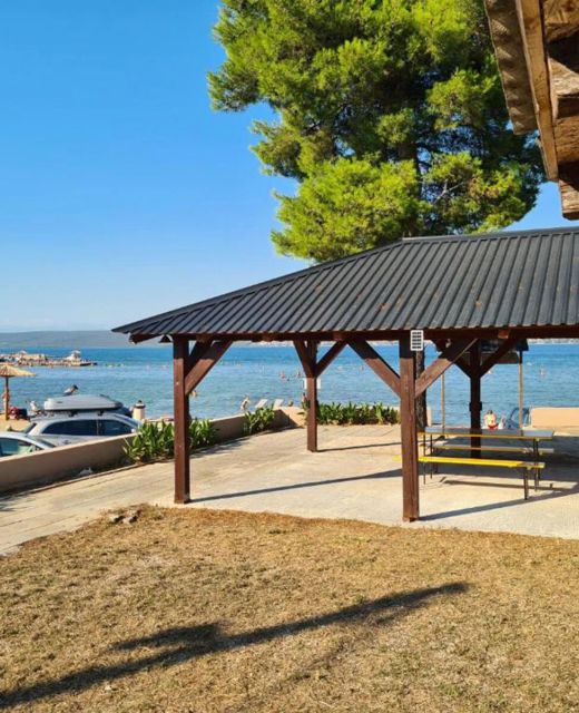 House Beachfront Delight Nevidane