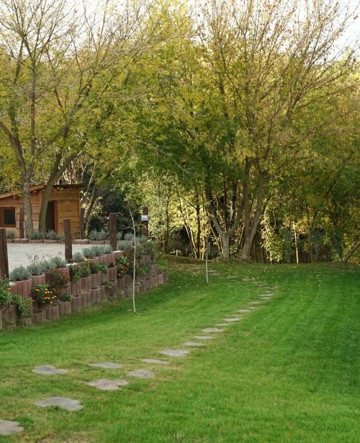 LOMB-LAK Vendégház Kozármisleny