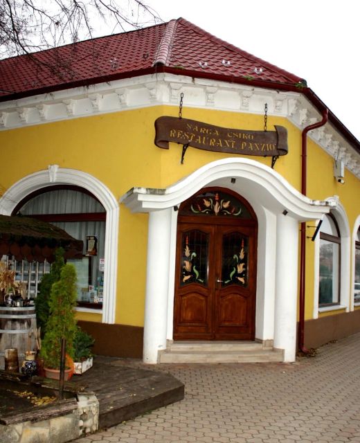 Sárga Csikó Étterem és Panzió Bácsalmás
