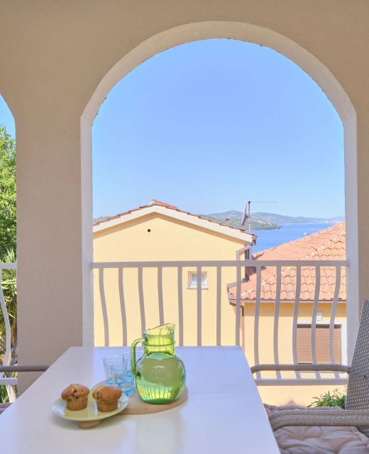 Apartments Meri Okrug