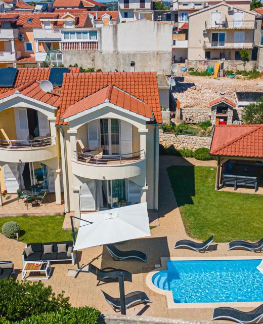Family Friendly House With A Swimming Pool Pirovac, Šibenik - 24485 Pirovac