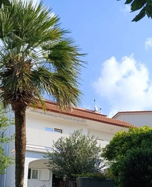 Apartments With Parking Space Palit, Rab - 25235 Palit