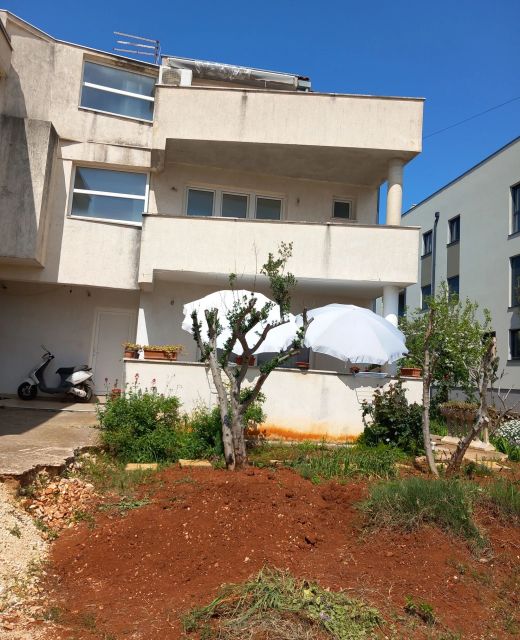 Apartments With Parking Space Zadar - 25558